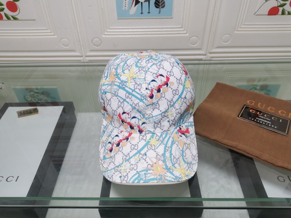 ブランド帽子角部分ディテール